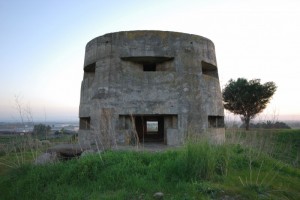 Bunker Bifamiliare.. Luminoso, Termoautonomo. No silhouette. No perditempo.