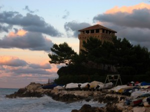 La torre di Portonovo dopo il temporale