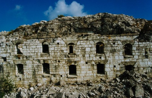 Folgaria - Forte Doss delle Somme - NR 2 Folgaria - Forte Doss delle Somme - NR 2