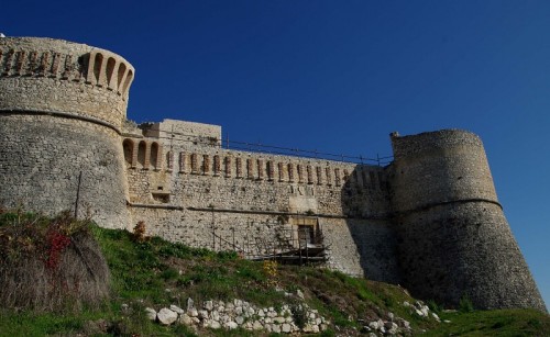 Scurcola Marsicana - La Rocca si rifà il trucco Scurcola Marsicana - La Rocca si rifà il trucco