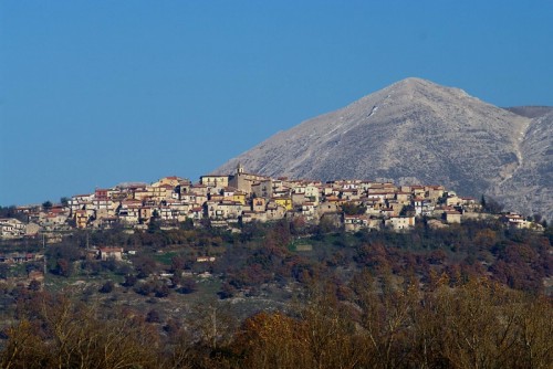 Tagliacozzo - Poggio Filippo e il suo monte " il VELINO "