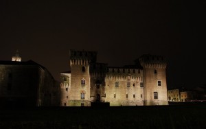 veduta notturna del castello di S.Giorgio