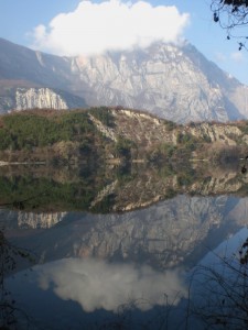 Due monti allo specchio