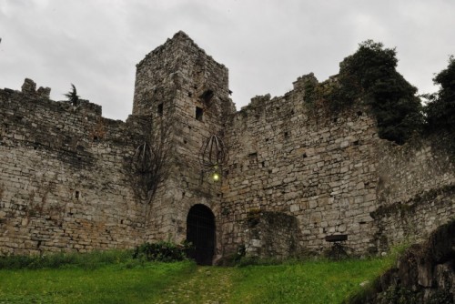 Breno - Entrata al castello