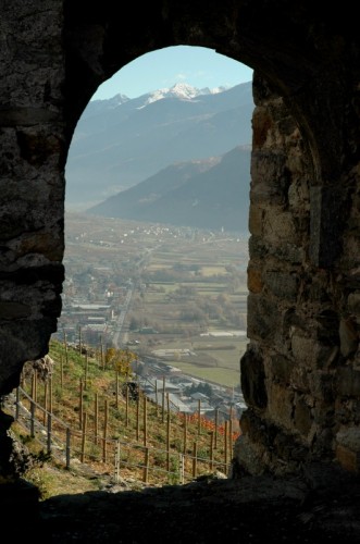 Poggiridenti - La valle con Poggipiano dal Castel Grumello