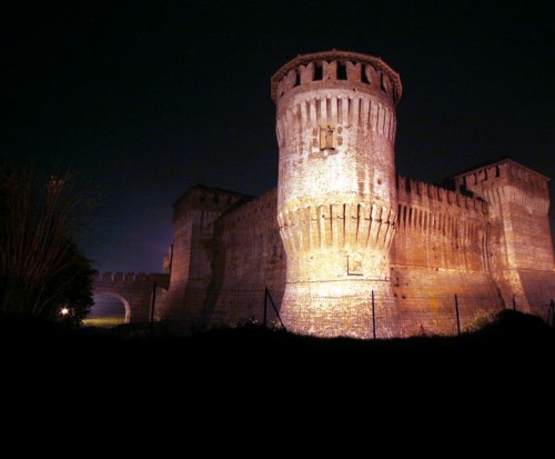 Soncino - Il castello nella notte