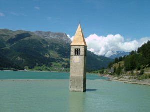 Il campanile sommerso nel Lago di Resia