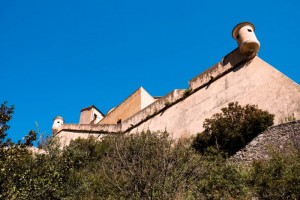 Le mura del Castello