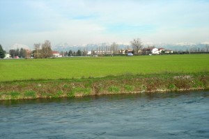 Panorama di Truccazzano e il canale Muzza