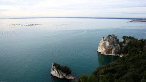 Il vecchio castello e il mare
