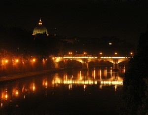 Roma, fascino serale…