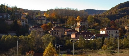 Cengio - Le luci del parcheggio hanno rovinato il panorama ma, fortunatamente, non i colori!