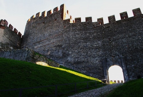 Soave - Castello di Soave - La seconda cerchia di mura