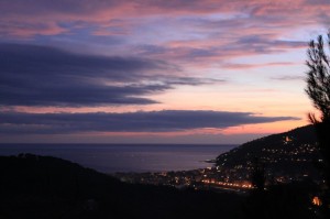 Andora accesa al tramonto