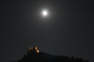 La luna e …..la rocca