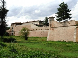 La  Rocca restaurata……….in parte