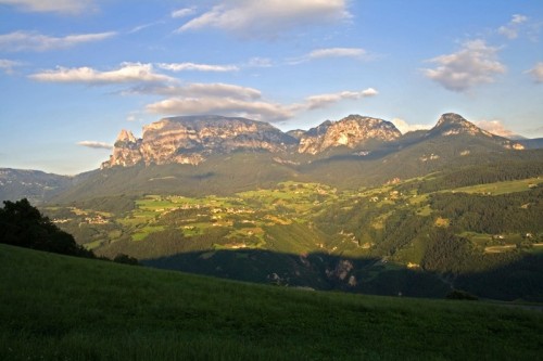 Castelrotto - il giorno sta finendo... la luce se ne va... Castelrotto - il giorno sta finendo... la luce se ne va...