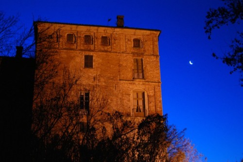 Pralormo - La luna e il castello