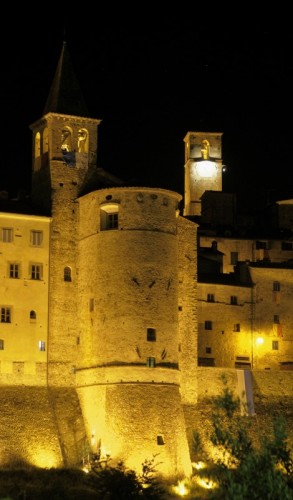 Anghiari - Anghiari by night Anghiari - Anghiari by night