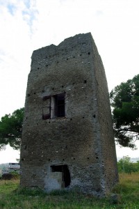 Una torre abbandonata