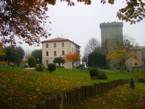 Cadono le foglie ai giardini Nasini.