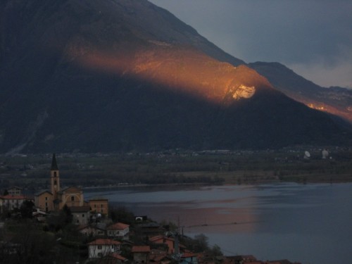 Domaso - non scordarti di guardare la nostra stella! Domaso - non scordarti di guardare la nostra stella!