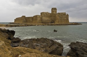 castello aragonese…