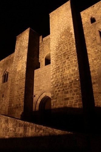 Avigliano - ingresso del castello di Lagopesole