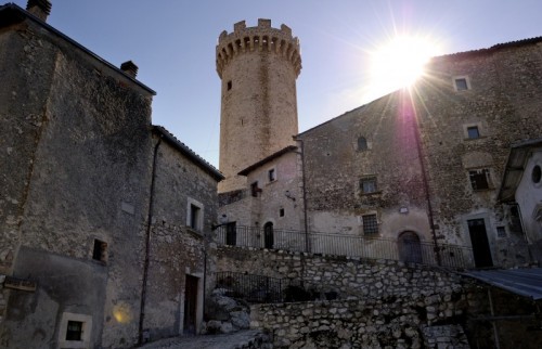 Santo Stefano di Sessanio - La torre svanita - Santo Stefano prima del sisma