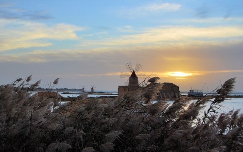 Marsala - ..."ma il cielo è sempre piu' blu"....... Marsala - ..."ma il cielo è sempre piu' blu".......