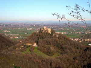 Castello di Bianello - Dagli Appennini alle Alpi