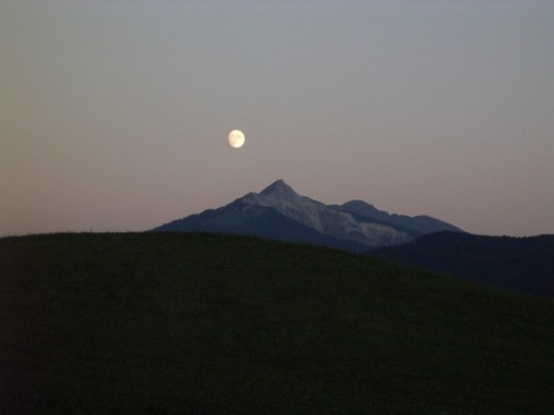 Aldino - La Luna sorge sul Corno Bianco