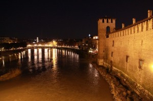Castelvecchio e l’Adige la sera…