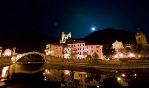 Dolceacqua - "Dolceacqua e la luna"