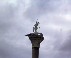 Statua