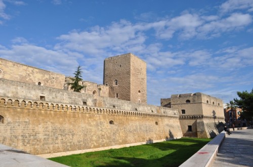 Bari - Azzurro sul castello