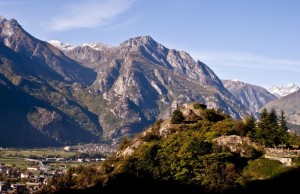 PSM, Panoramica con castello