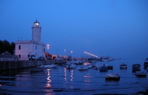 Faro e Porto di Manfredonia al Crepuscolo