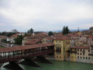 Bassano del Grappa - Vista sul Ponte degli Alpini dal Castello