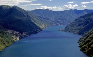 vista del lago di Como dalla funivia