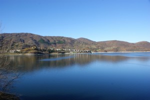 Lago del Turano e Colle di Tora