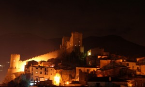 Castello di Itri di notte