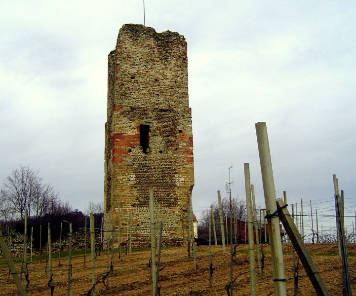 ''L’antica torre delle castelle'' - Gattinara