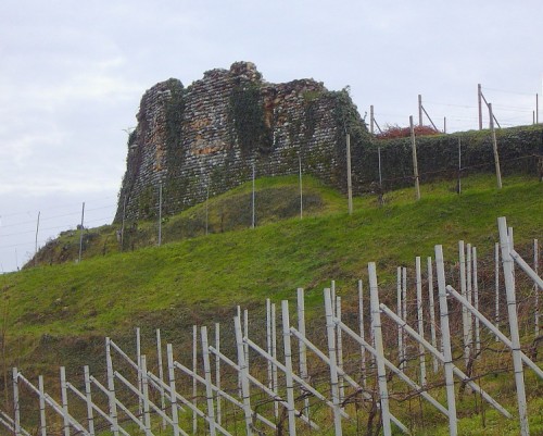 Gattinara - antiche mura Gattinara - antiche mura