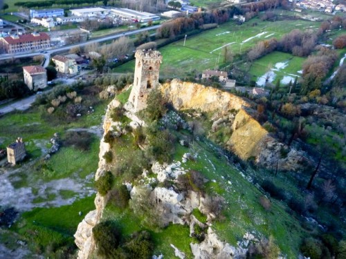 Vicopisano - torre dall'alto Vicopisano - torre dall'alto