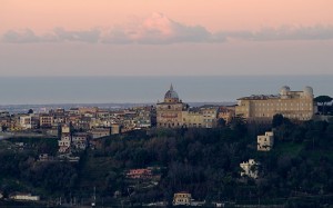 Il palazzo Papale e la sua chiesa