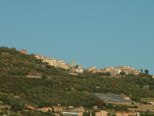 Cipressa - Cipressa dal porto di Aregai Cipressa - Cipressa dal porto di Aregai