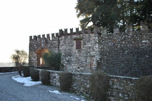 Cazzago San Martino - ingresso al castello (bornato)