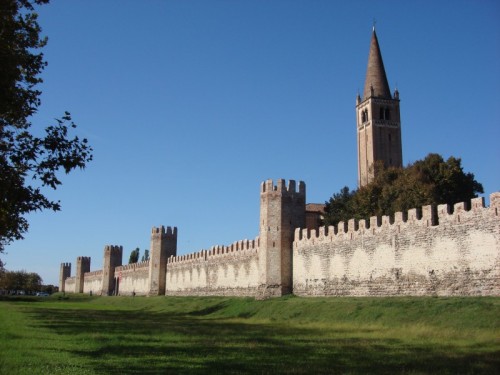 Montagnana - Le mura all'alba Montagnana - Le mura all'alba