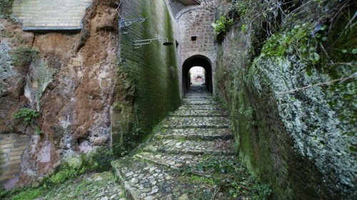 Barbarano Romano - salendo da Porta Romana Barbarano Romano - salendo da Porta Romana